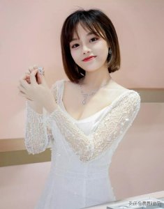 ​黄霄云个人资料(《星辰大海》原唱黄霄云)