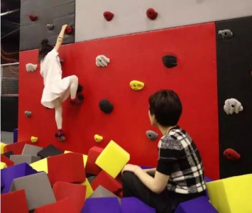 ​孙俪邓超孩子（孙俪邓超女儿正面照曝光）