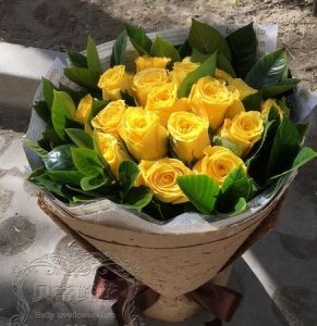​9朵黄玫瑰代表什么,99朵玫瑰花图片
