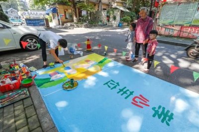 ​方便子女“常回家看看”杭州推出“孝心车位”