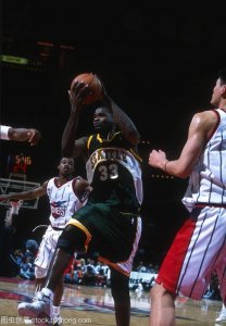 ​对NBA来说，“杰罗姆”是一个奇葩有趣的名字