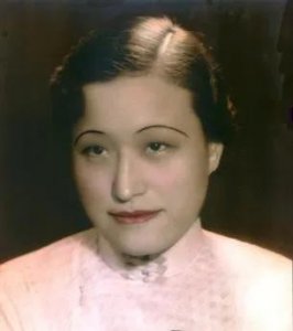 ​陈洁如：蒋介石恋恋不忘的前妻，宋美龄却骂她是小三