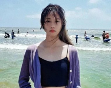 ​22岁邵雨淇：被誉田径20年一遇女神，清华学霸，夏思凝都夸她漂亮