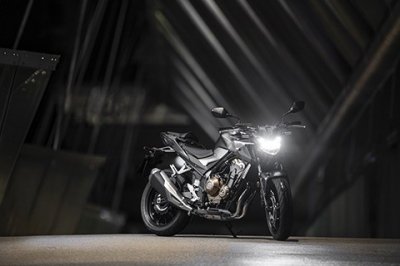 ​名车介绍：最便宜的本田进口大排量摩托——CB500F，外观是亮点