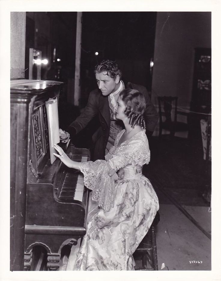 罗纳德·考尔曼个人资料写真作品