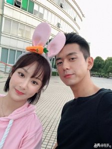 ​狗粮预警！杨紫李现真在一起的“实锤”来了？