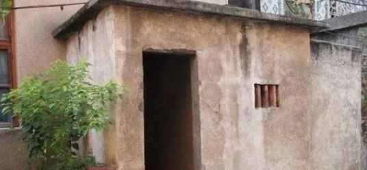 农村的5种罕见厕所, 最后1种, 你敢上吗?