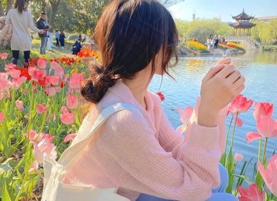 ​世间就是这样，谁也逃不过两样东西：一是因果，二是无常