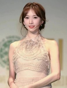 ​《宝岛台湾的55位风情万种美女明星：谁是颜值天花板？》