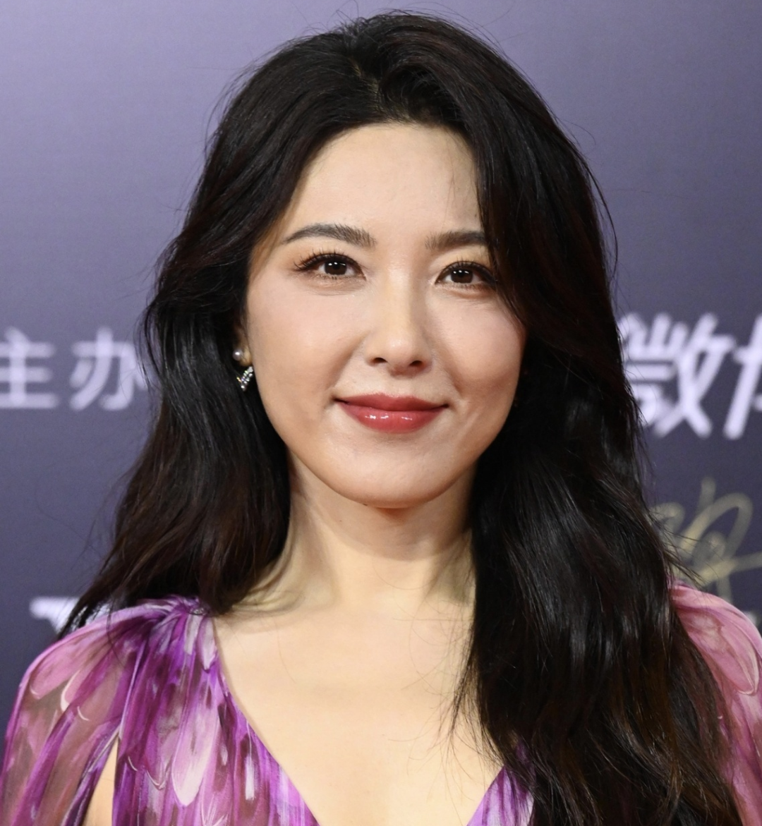 章子怡刘亦菲曾黎同场比美，没想到跟精修图差别最小的是章子怡