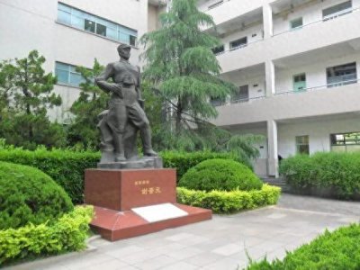 ​「沪上名校」一所以民族英雄名字命名的学校-晋元高级中学