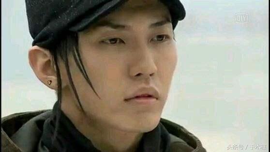 铠甲勇士拿瓦哪个更强（看过铠甲勇士拿瓦吗）(5)