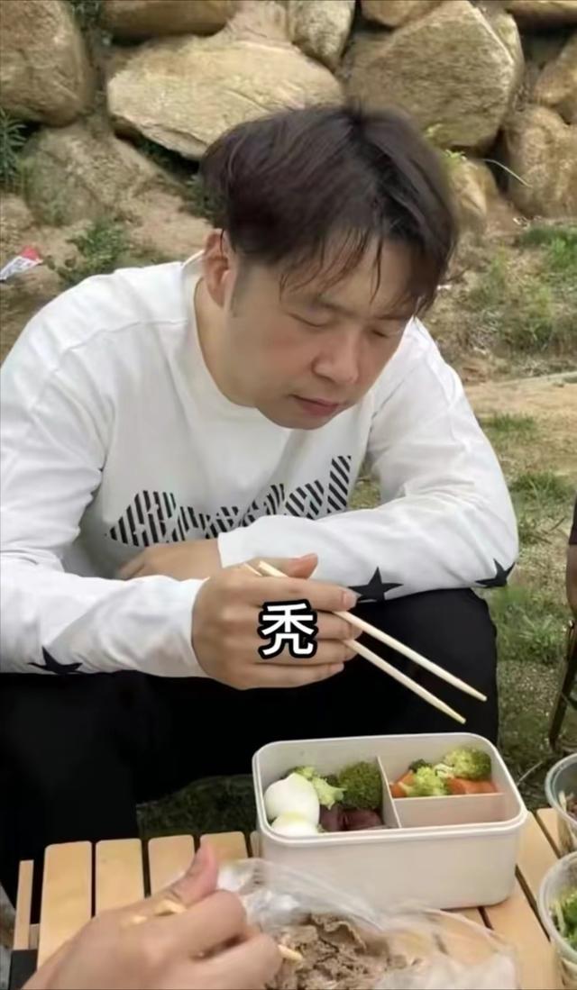 杜海涛多大了个人资料(杜海涛素颜露面)(15)