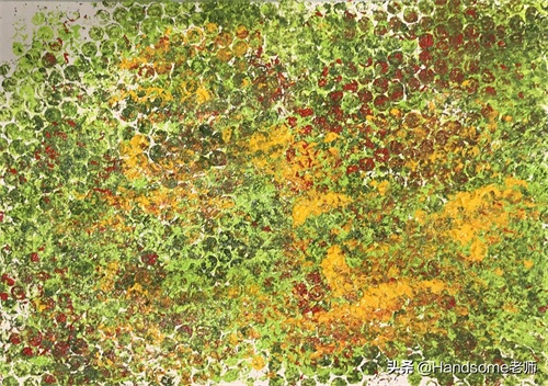 儿童创意美术教学：足球场创意画——《足球万岁》