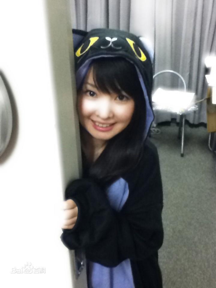 伊藤加奈惠个人资料写真作品