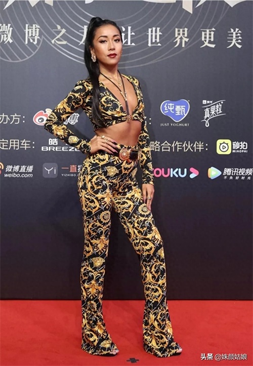 组图:2019微博之夜群星璀璨 郑爽,宋祖儿,佟丽娅等