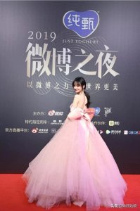 ​组图：2019微博之夜群星璀璨 郑爽，宋祖儿，佟丽娅等