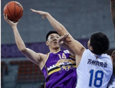 ​正式走人！CBA状元遭北控男篮放弃？闵鹿蕾不养闲人，爱去哪去哪