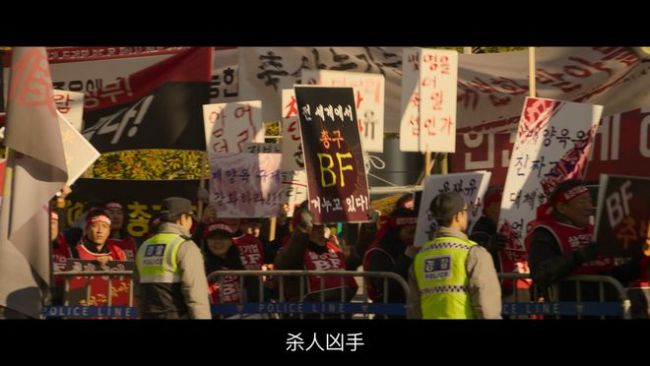 两大颜值天花板,上演年度「肉欲」大剧